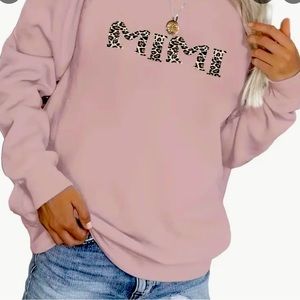 Women’s Plus size MIMI sweatshirt.